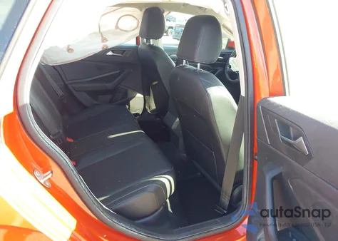 2019 Volkswagen Jetta 1.4T Sel from USA, damaged, VIN 3VWE57BU2KM068281